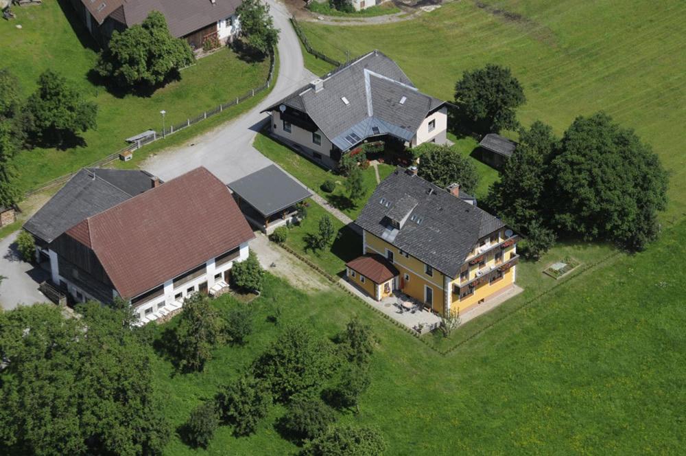 Haus Lukasser Grobming Ngoại thất bức ảnh