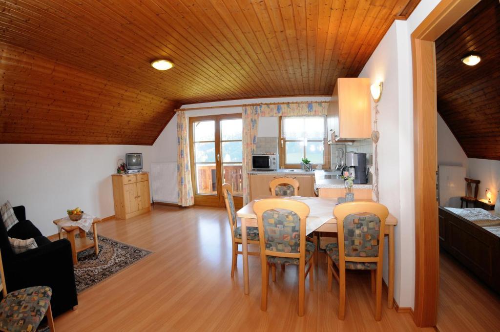 Haus Lukasser Grobming Phòng bức ảnh